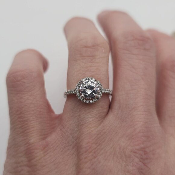 Size 6.25 Sterling Silver Halo Style Cubic Zirconia Ring A2104 - Picture 4 of 8